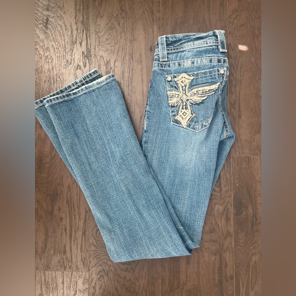 Miss Me Boot Cut 26/33
Distressed Jeans